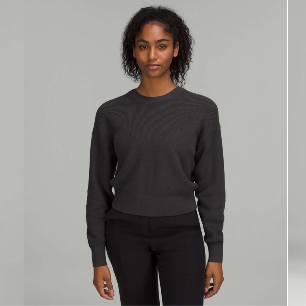 Lululemon waist length crewneck cotton cropped sweater grey size 8